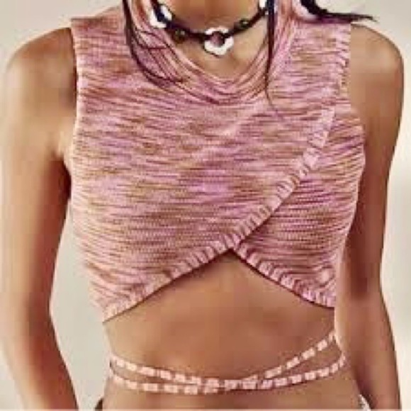 Free people Sleeveless boho Top/tank wrap around style w beach resort vacay vibe - Picture 2 of 14